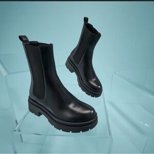 Dirty laundry Sleek Black Ankle Boots for Women